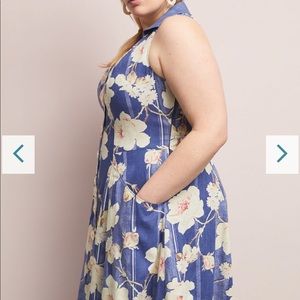 Patterned Linen blend collared dress. 26w. $160.